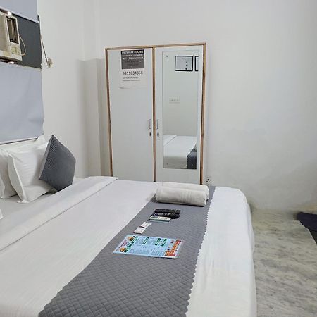 Hotel Hauz Khas Fort View Нью-Дели Экстерьер фото